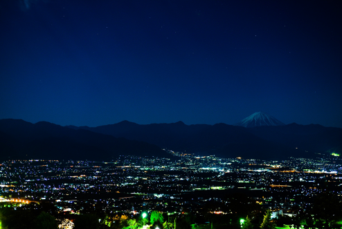 フルーツ公園から見える甲府盆地の夜景