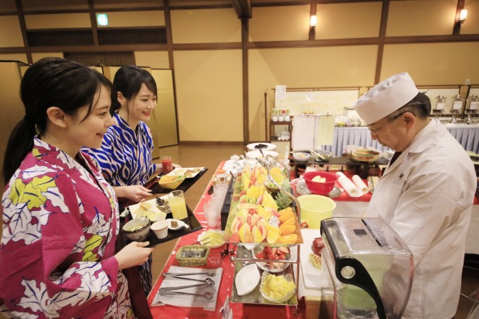 朝食